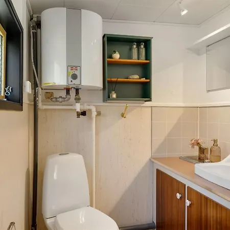 Anelle - 1km From The Sea By Interhome Vakantiehuis